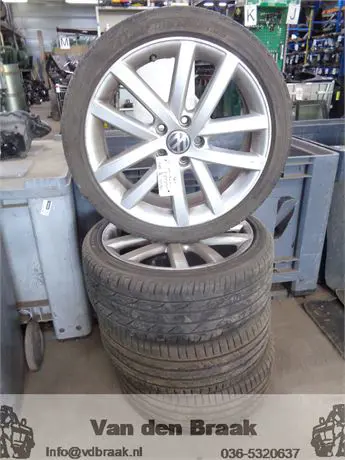 Volkswagen Golf 2008-2012 Aluminium velgenset 18 inch