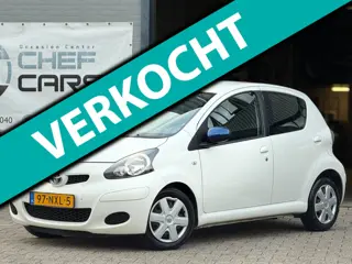 Toyota Aygo 1.0 Navigator|NAP|AIRCO|NAVI|CRUISE|DEALER ONDH!