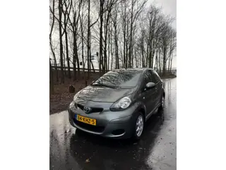 Toyota Aygo 1.0-12V Aspiration Green, Nwe APK! Airco!