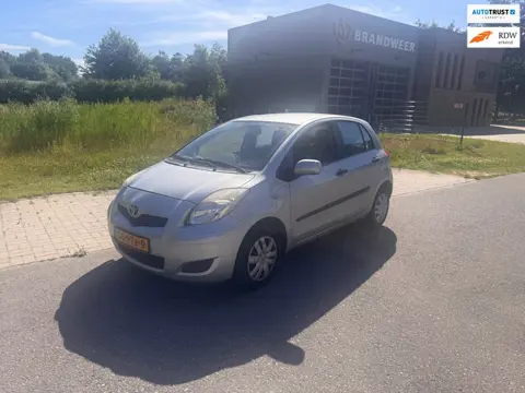 Toyota Yaris 1.0 VVTi Acces Airco.Airco