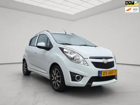 Chevrolet Spark 1.0 16V LT+ Bi-Fuel