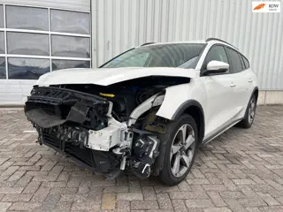 Ford Focus Wagon 1.5 EcoBlue ST Line Business - Motor Tikt