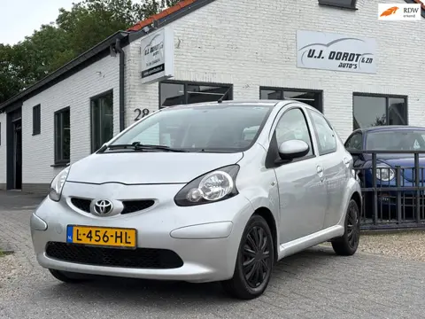 Toyota Aygo 1.0-12V airco !