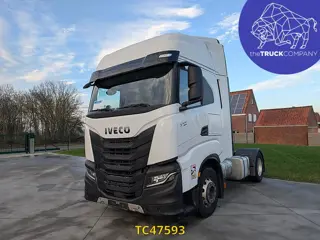 Iveco S-Way 480 (bj 2021, automaat)