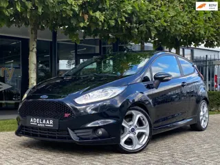 Ford Fiesta 1.6 ST2 | XENON | STOELVERWARMING | CLIMA |