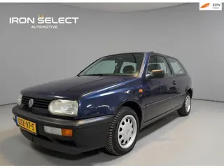 Volkswagen GOLF 3 AUTOMAAT APK TOT 2028