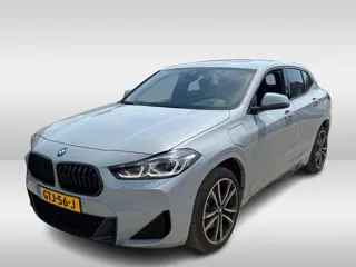 BMW X2 xDrive25e M-Sport / Opendak / Pilot assist / Memory / HUD