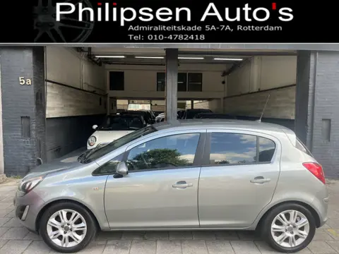 Opel Corsa 1.4-16V BlitZ (bj 2014)