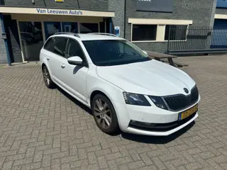 Škoda Octavia Combi 1.4 TSI Greentech Ambition Business