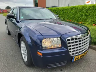Chrysler 300C APK NIEUW 2.7 V6 139535 Mijl 4500,-