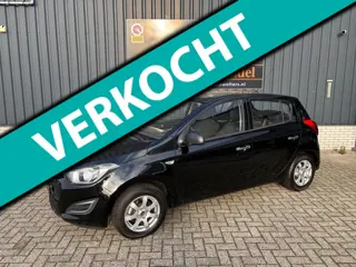 Hyundai I20 1.2i Business Edition *AC