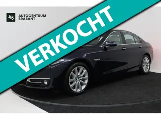 BMW 5-serie 520i High Executive (STOELVERWARMING, NAVIGATIE, ELEKTR STOELEN, CRUISE CONTROL, PARKEER
