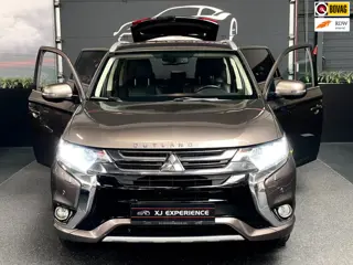 Mitsubishi Outlander 2.0 PHEV Executive Edition NAP*FACELIFT*TREKHAAK*360CAM*LEDER*BOMVOL