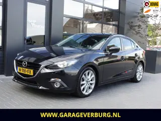 Mazda 3 2.0 TS+ (Navigatie,Trekhaak,PDC,Keyless,HUD,Stoelverwarming,Cruise,BOSE)