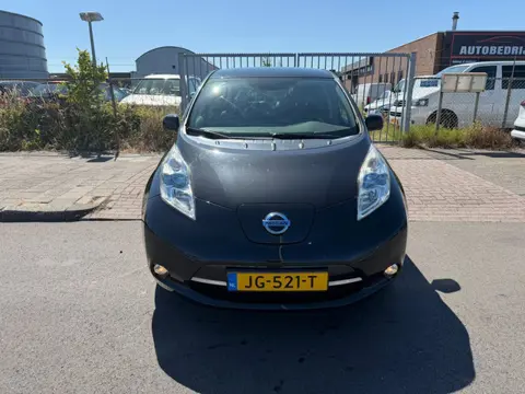 Nissan LEAF Tekna 30 kWh