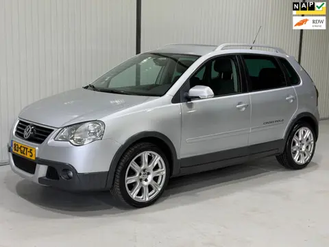 Volkswagen Polo 1.6-16V Cross CLIMA - TREKHAAK - NWE APK - LM VELGEN!