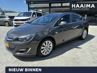 Opel Astra 1.4 Turbo 140Pk Cosmo | Climate control | Navigatie | Cruise control | Elektrisch Pakket 
