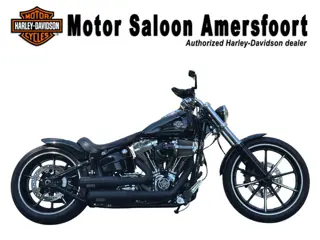 Harley-Davidson FXSB SOFTAIL BREAKOUT (bj 2017)