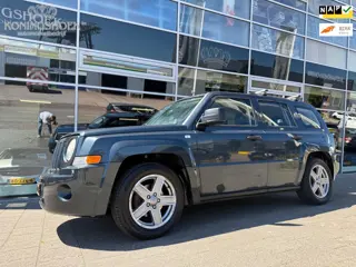 Jeep Patriot 2.4 Sport Adventure