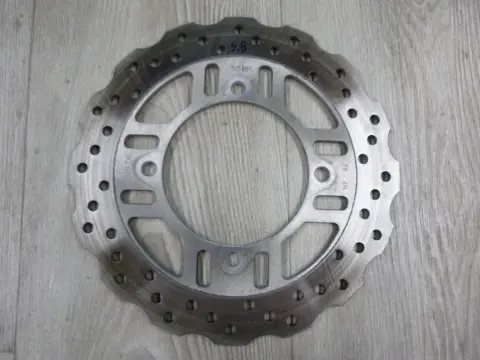 ACHTER REMSCHIJF Kawasaki Z 800 2013 - 2014