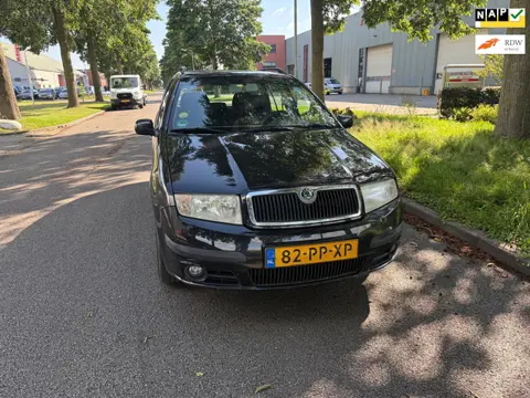Skoda Fabia Combi 1.4-16V Elegance airco
