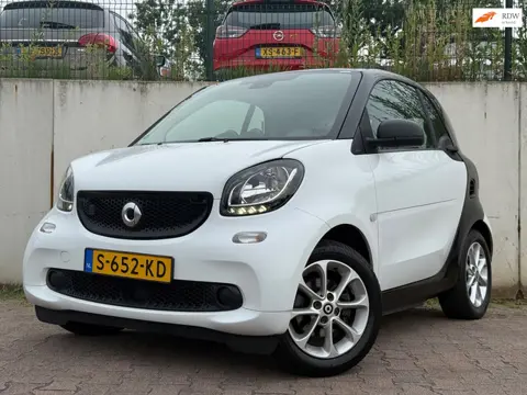Smart Fortwo EQ Comfort 18 kWh/PANO/ZUINIG EN GOEDKOOP RIJDEN/