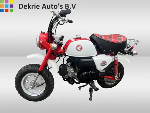Honda Z 50 Monkey 50th Anniversary /  Collectors item / Limited Edition / 1 van 1800! /  NOT DRIVEN!