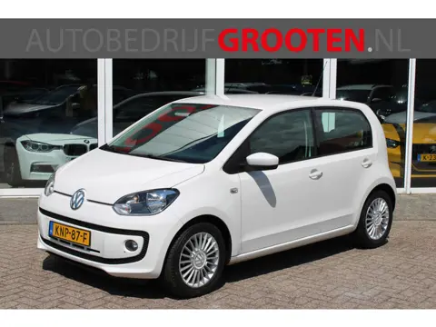 Volkswagen up! 1.0 high up! BlueMotion//Navi//Stoelverwarming//Cruise!!
