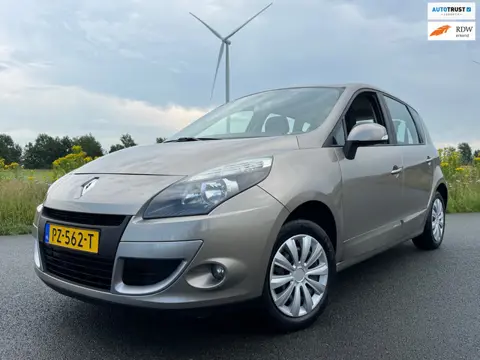 Renault Scénic 1.6 Expression Airco Trekhaak Hoogzitter
