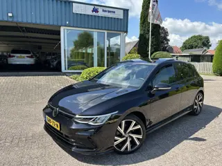 Volkswagen Golf 1.5 eTSI R-Line Panodak (bj 2023)