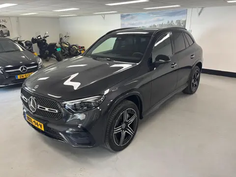 Mercedes-Benz GLC 400e 4MATIC AMG Panorama Memory 360 Keyless