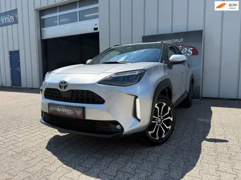 Toyota Yaris Cross 1.5 Hybrid 115 Dynamic / Airco / Navi / Apple carplay / 4SZ banden / Adaptive Cru