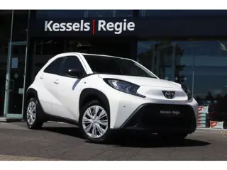 Toyota Aygo X 1.0 VVT-i S-CVT X-Play | Keyless | ACC | Camera | Clima