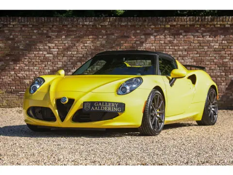 Alfa Romeo 4C 1750 Spider "With Pogea upgrades" Additional options ordered from the factory: 18" mul