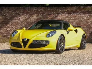 Alfa Romeo 4C 1750 Spider "With Pogea upgrades" Additional options ordered from the factory: 18" mul