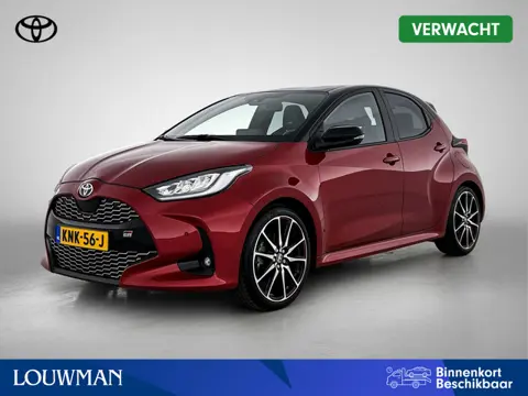 Toyota Yaris 1.5 Hybrid GR Sport + | BTW voertuig | JBL | Head-Up Display | Dodehoek detectie | Stoe