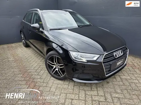 Audi A3 Sportback 1.4 TFSI CoD Sport Virtual / Stoelverwarming / Navi / Cruise / PDC / LMV