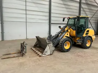 Volvo L 25 F (bj 2015)