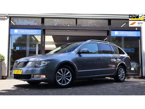 Skoda Superb Combi 1.4 TSI Ambition Bussn Line|Clima|PDC|Xenon|Navi|Cruise|Memorystl.
