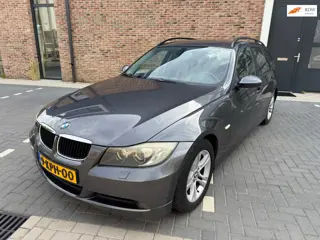 BMW 3-serie Touring 320i