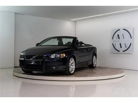 Volvo C70 Convertible 2.0D Momentum 136PK | YOUNGTIMER | NL AUTO+NAP | Hardtop | Leder | Cruise | Ai