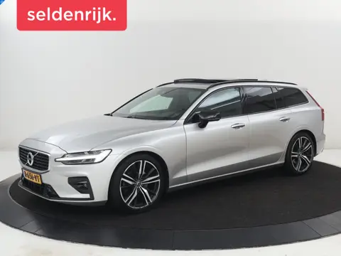 Volvo V60 2.0 T4 R-Design  Panoramadak | Full LED | Trekhaak | Carplay | Pilot assist | Navigate | S