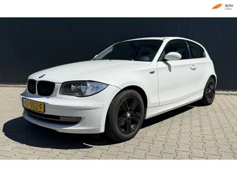 BMW 1-serie 118i Airco Automaat Schuif kanteldak