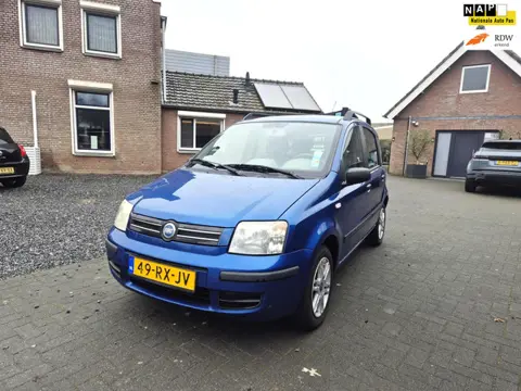 Fiat Panda 1.2 SportSound Airco 5 Deurs Hoge instap 179489 Km NAP