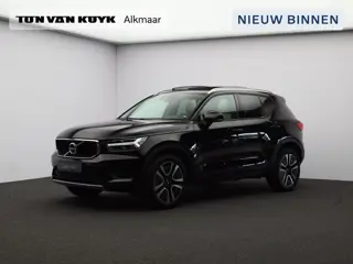 Volvo XC40 1.5 T3 Momentum Pro / Panoramadak / 360 Camera / Adaptive Cruise / BLIS / Getint Glas / E
