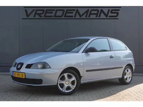 Seat Ibiza 1.4-16V Stella