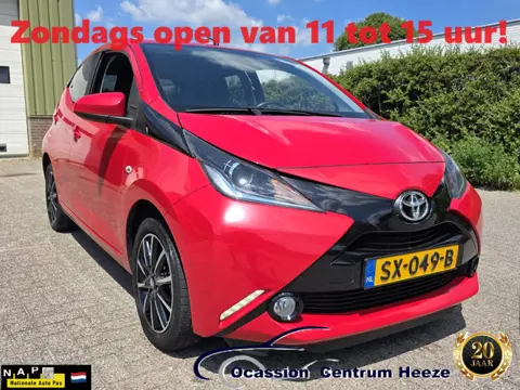 Toyota Aygo 1.0 VVT-i x-Joy! 1e Eig! Camera! Clima! Half Leder! VAN/VOOR WEKEN!!