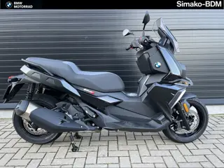 BMW C 400 X (bj 2023, automaat)