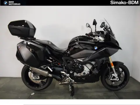 BMW S 1000 XR Triple Black Verlaagd (bj 2022)