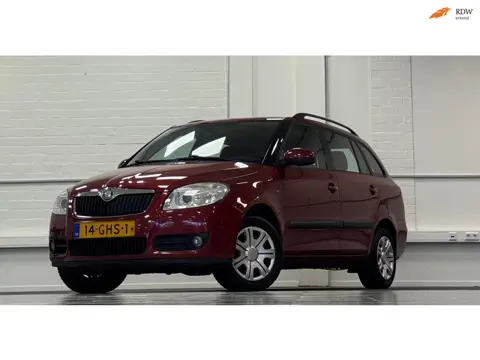 Skoda Fabia Combi 1.6-16V Ambiente 100% Onderhouden Trekhaak
